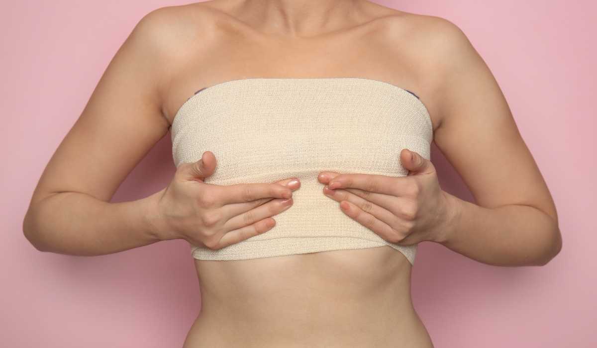 The Difference Between a Breast Lift and a Breast Reduction